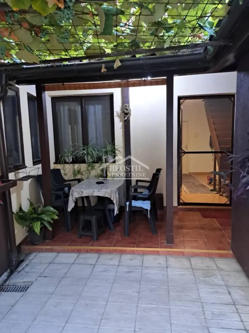 Prodaja, kuća, 131m², Obrenovac, Beograd