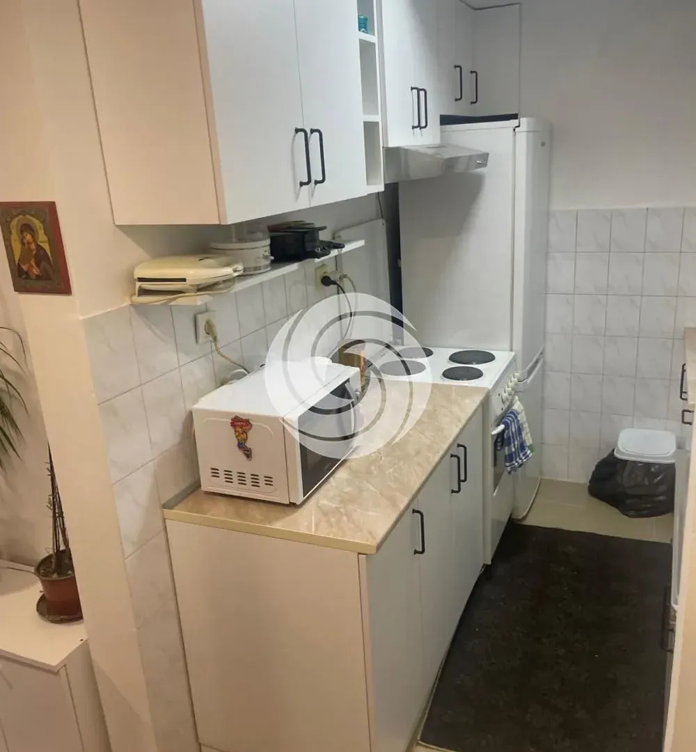 Rent, three bedroom apartment, 46m², Voždovac Sve Podlokacije, Beograd