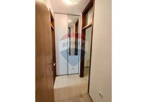 Prodaja, jednosoban stan, 60m², Blok 9, Podgorica - image 5