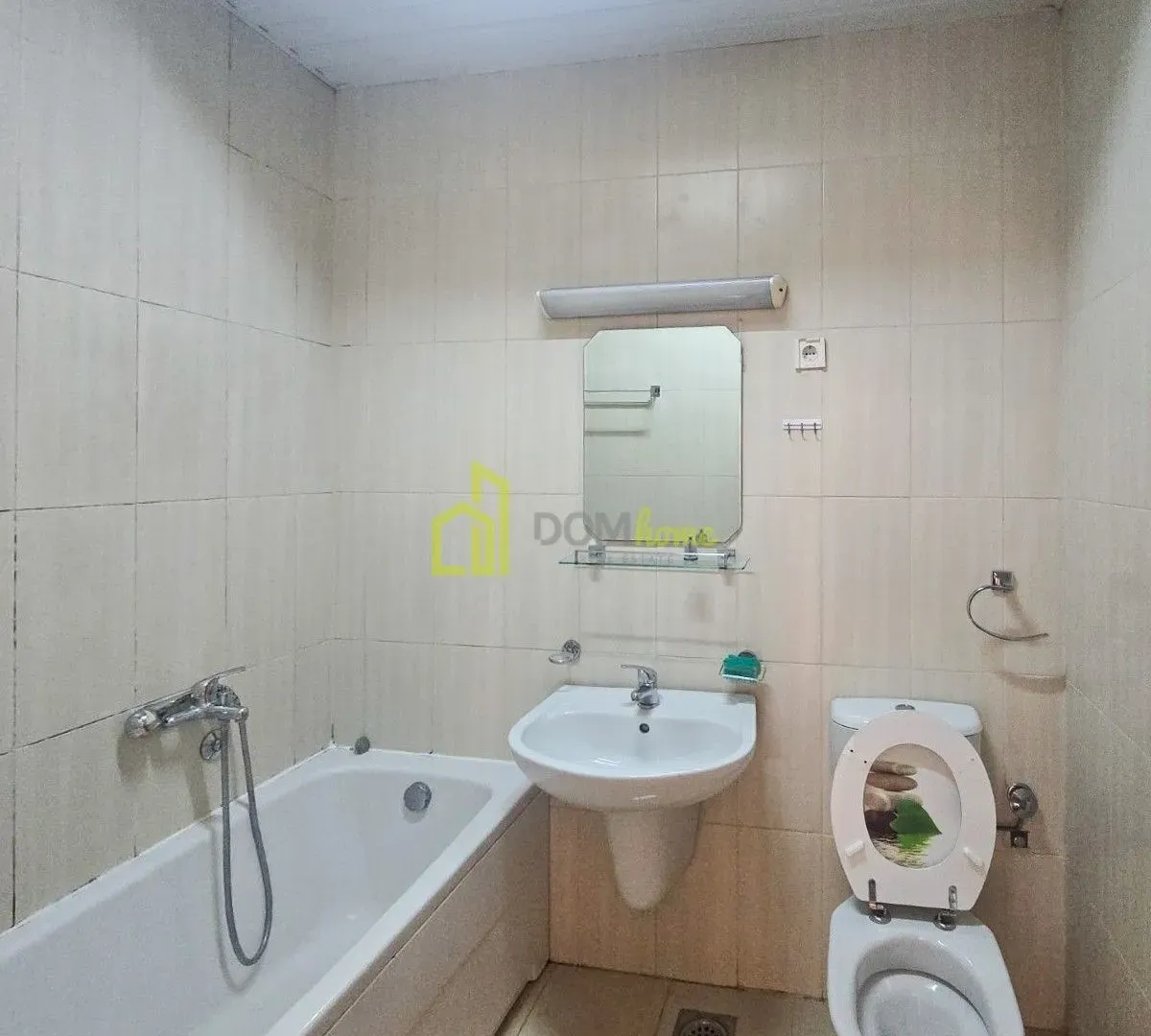Prodaja, dvosoban stan, 70m², Blok 9, Podgorica