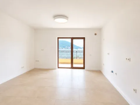 Prodaja, jednosoban stan, 39m², Kamenari, Herceg Novi - image 4