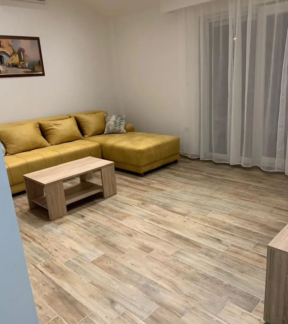 Rent, one bedroom apartment, 65m², Kava, Tivat