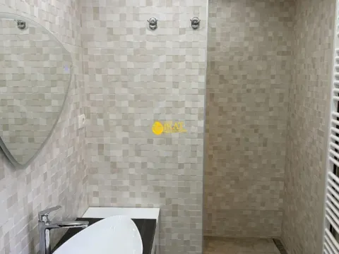 Sale, three bedroom apartment, 111m², Palilula Sve Podlokacije, Beograd - image 11