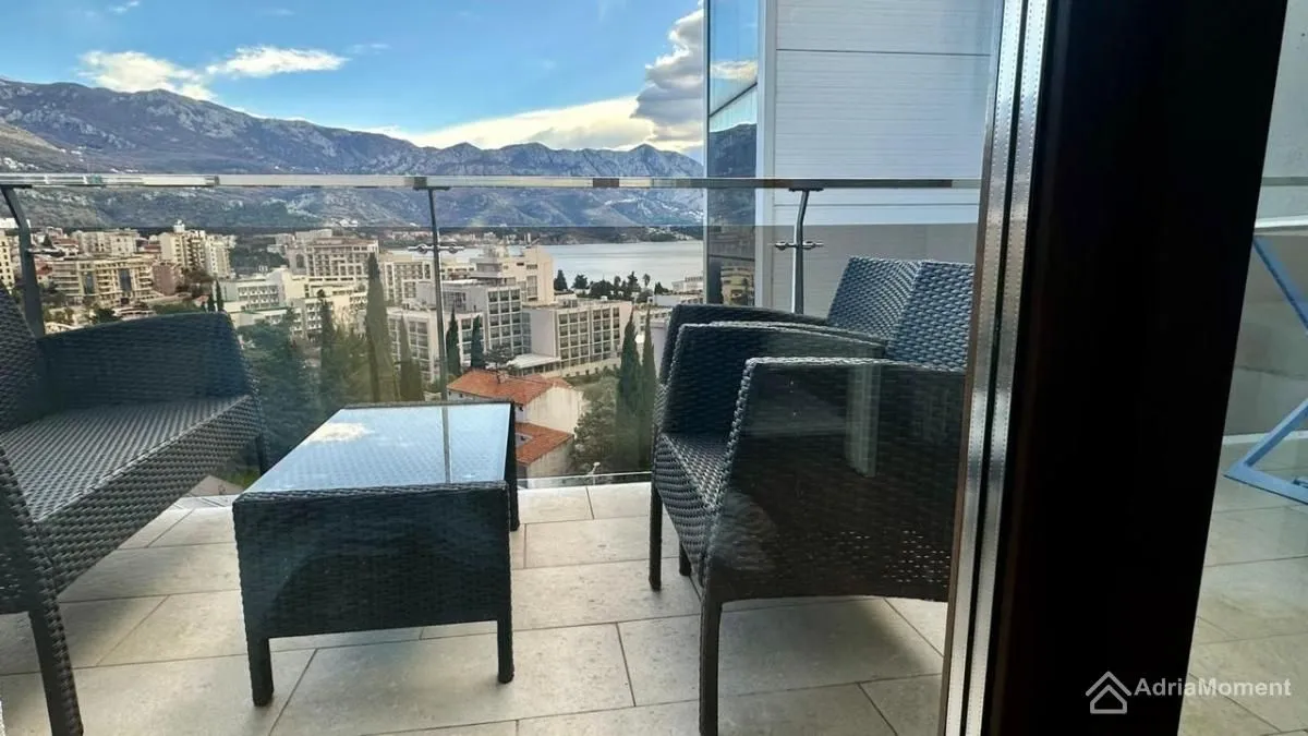 Prodaja, jednosoban stan, 53m², Bečići, Budva