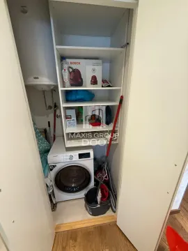 Rent, two bedroom apartment, 56m², Savski Venac, Beograd - image 15