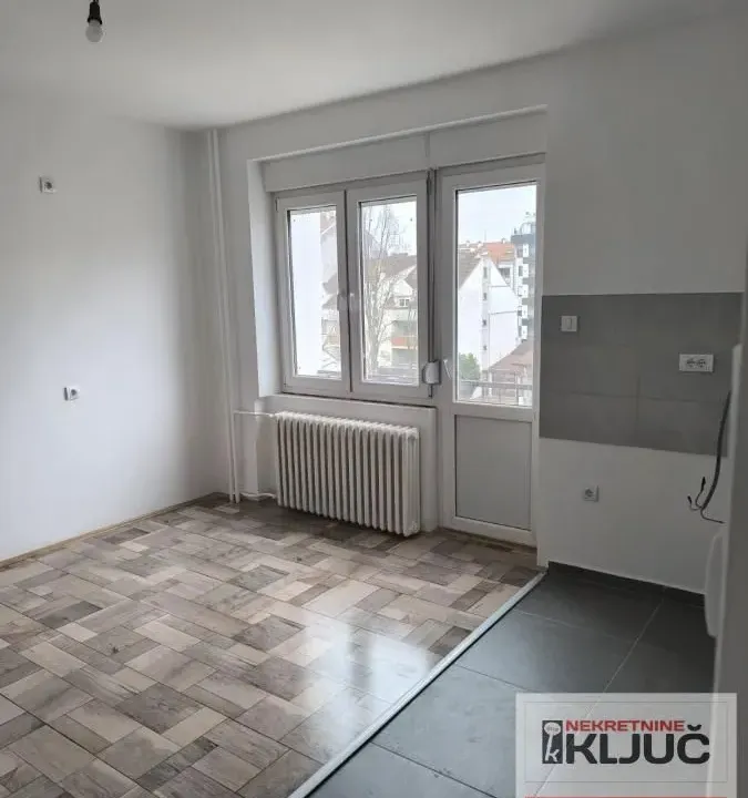Sale, two bedroom apartment, 52m², Grbavica, Novi Sad Sve Podlokacije