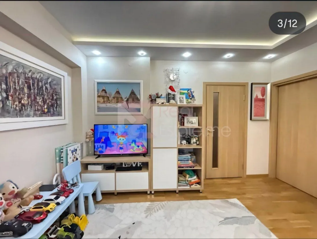 Prodaja, dvosoban stan, 60m², Centar, Podgorica