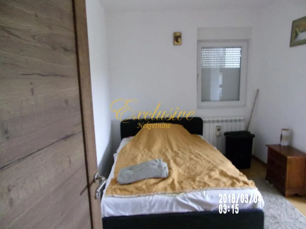 Prodaja, trosoban stan, 61m², Ledine, Beograd