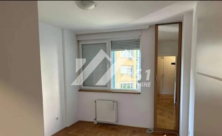 Izdavanje, dvosoban stan, 50m², Socijalno, Novi Sad Sve Podlokacije