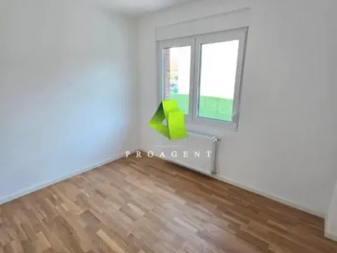 Sale, two bedroom apartment, 48m², Pantelej, Niš - image 8