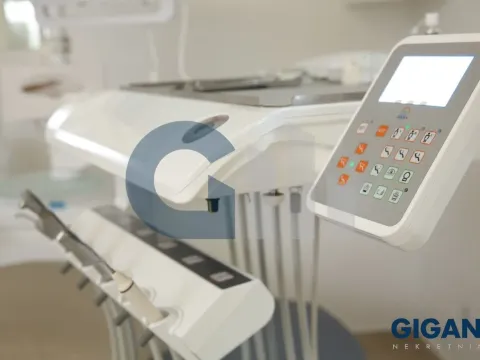 Izdavanje, trosoban stan, 59m², Vukov Spomenik, Zvezdara Sve Podlokacije - image 2