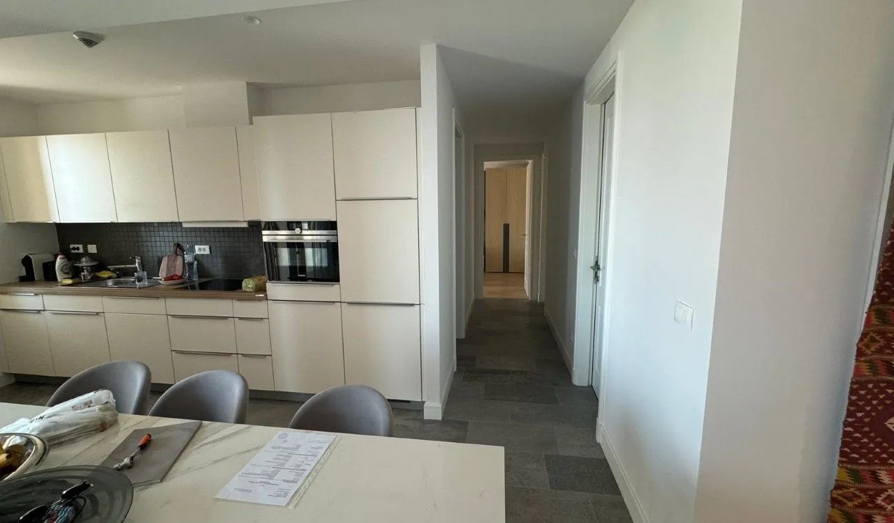 Prodaja, trosoban stan, 130m², Luštica Bay, Tivat