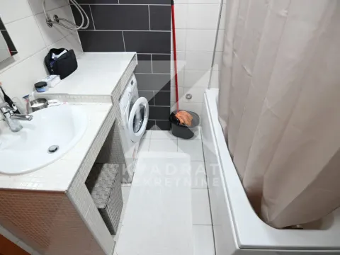 Rent, two bedroom apartment, 66m², Centar, Podgorica - image 9