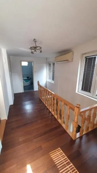 Sale, house, 168m², Kamenjar, Novi Sad Sve Podlokacije
