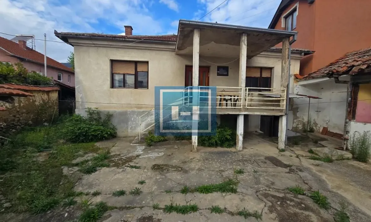 Prodaja, kuća, 160m², Vranje, Srbija