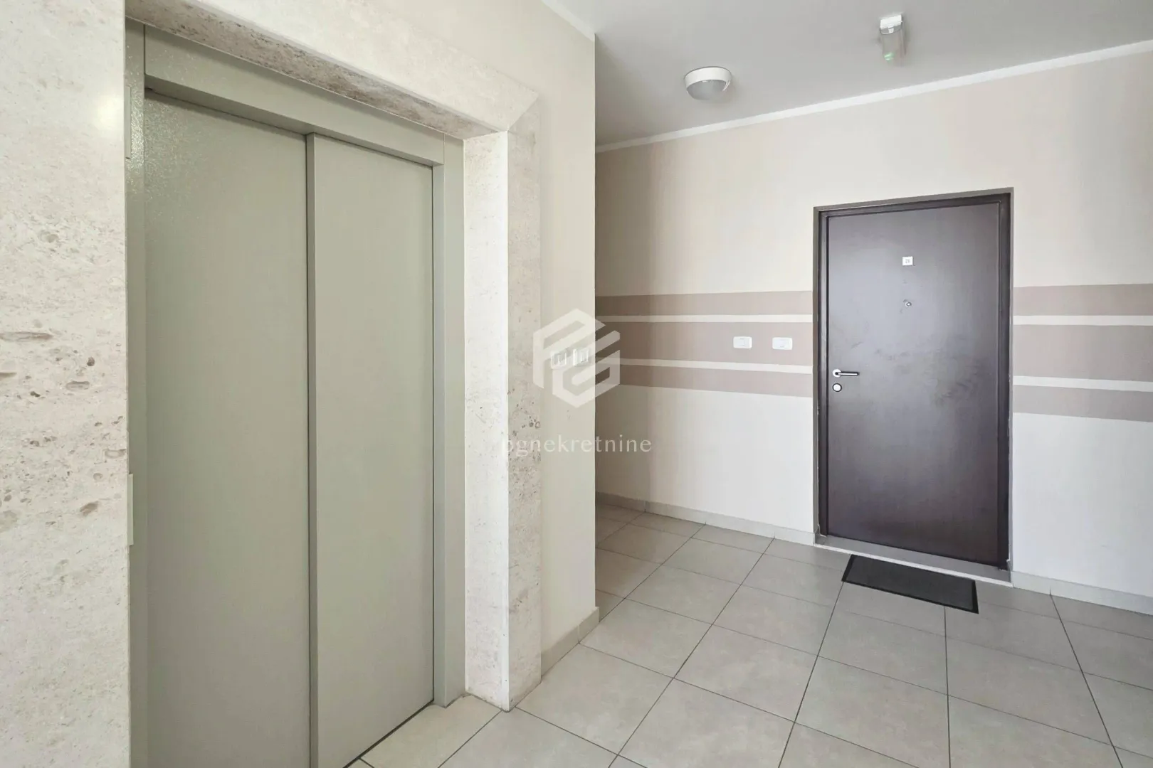Rent, one bedroom apartment, 43m², City Kvart, Podgorica