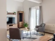 Izdavanje, dvosoban stan, 100m², Tivat, Crna Gora - image 4