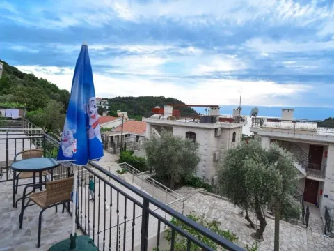 Prodaja, kuća, 179m², Petrovac, Budva - image 18