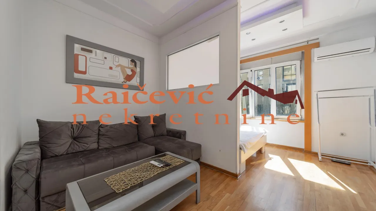 Prodaja, jednosoban stan, 40m², Centar, Stara Pazova