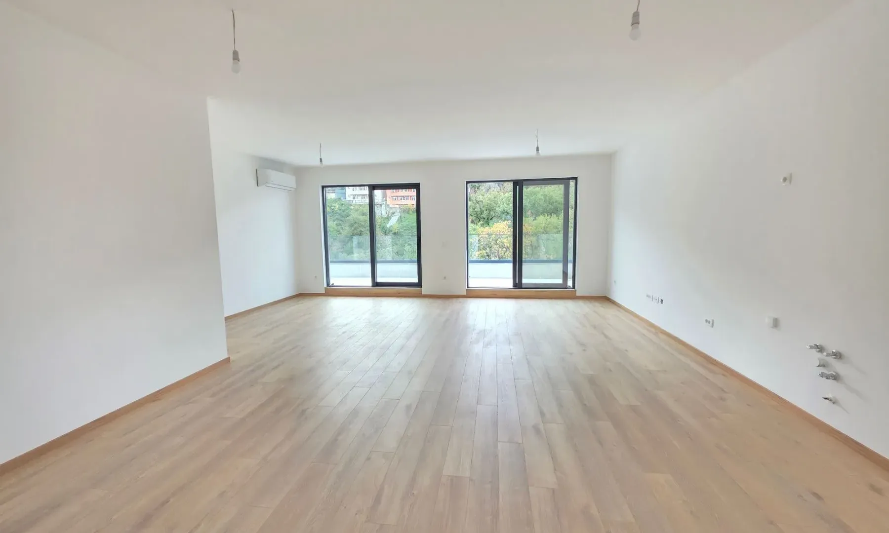 Sale, two bedroom apartment, 162m², Kamenovo, Budva