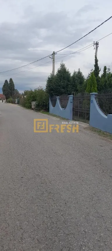 Prodaja, plac, 1800m², Farmaci, Podgorica