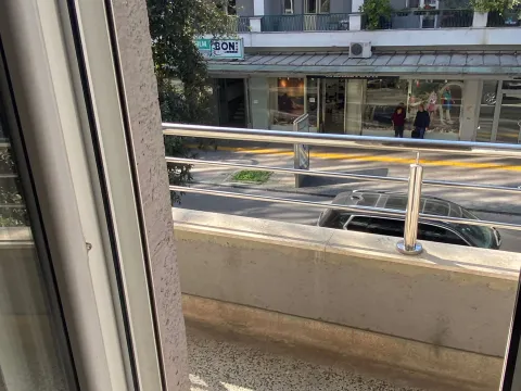 Rent, three bedroom apartment, 82m², Centar, Podgorica - image 7