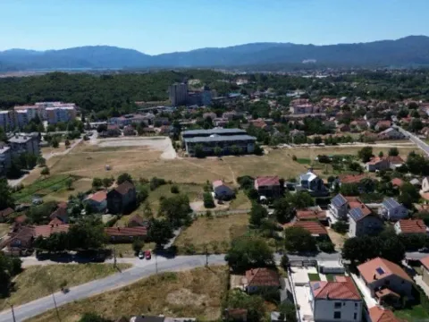 Prodaja, plac, 2623m², Centar, Nikšić - image 2