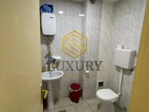 Rent, office space, 32m², Malo Brdo, Podgorica - image 5