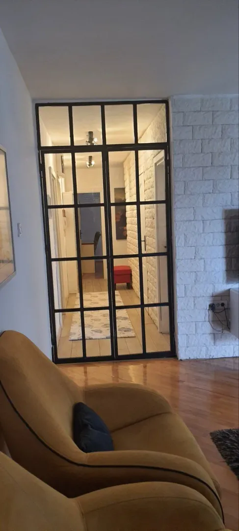 Rent, four bedroom apartment, 100m², Blok 5, Podgorica