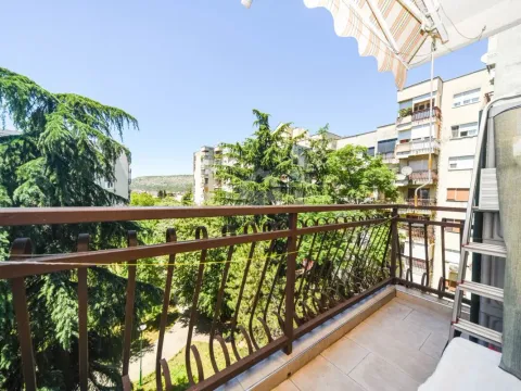 Prodaja, jednosoban stan, 67m², Blok 6, Podgorica - image 8
