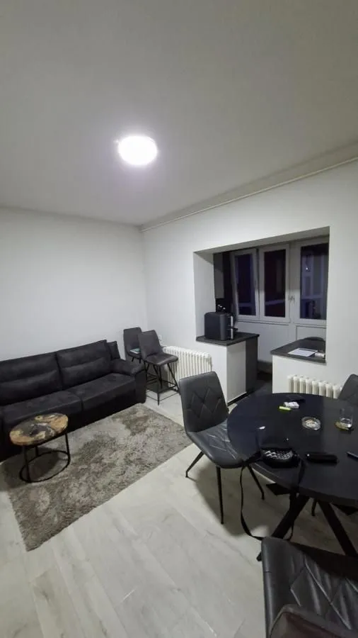 Prodaja, dvosoban stan, 70m², Kej, Novi Sad Sve Podlokacije