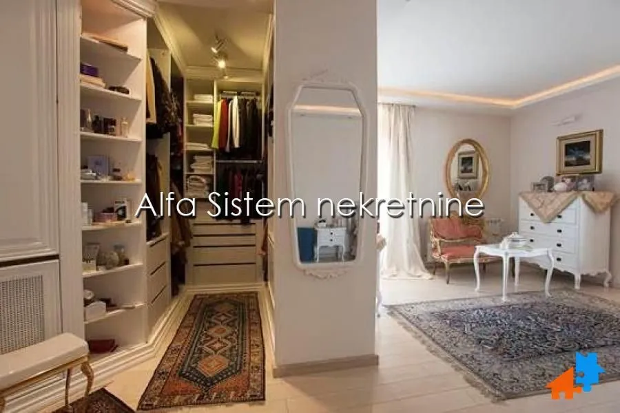 Izdavanje, kuća, 800m², Savski Venac, Beograd