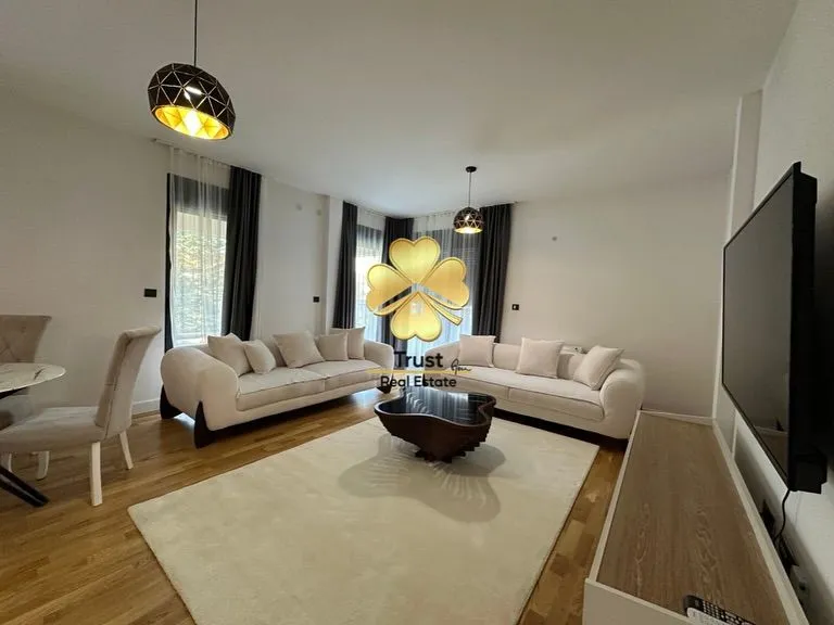 Rent, two bedroom apartment, 100m², Blok 9, Podgorica