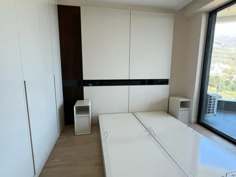Sale, one bedroom apartment, 57m², Bečići, Budva - image 2