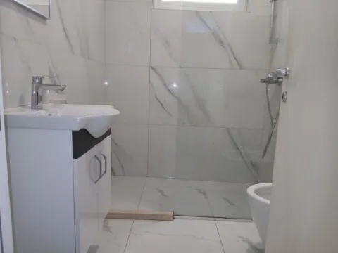 Izdavanje, jednosoban stan, 47m², Zabjelo, Podgorica - image 3