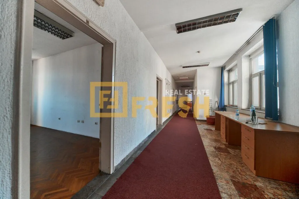 Rent, office space, 345m², Centar, Podgorica