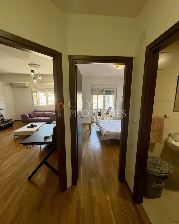 Izdavanje, stan, 54m², City Kvart, Podgorica