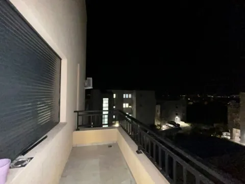 Sale, three bedroom apartment, 164m², Pod Kuk, Tivat - image 13