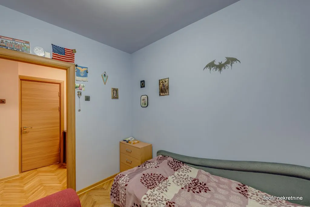 Sale, two bedroom apartment, 84m², Vračar, Šid