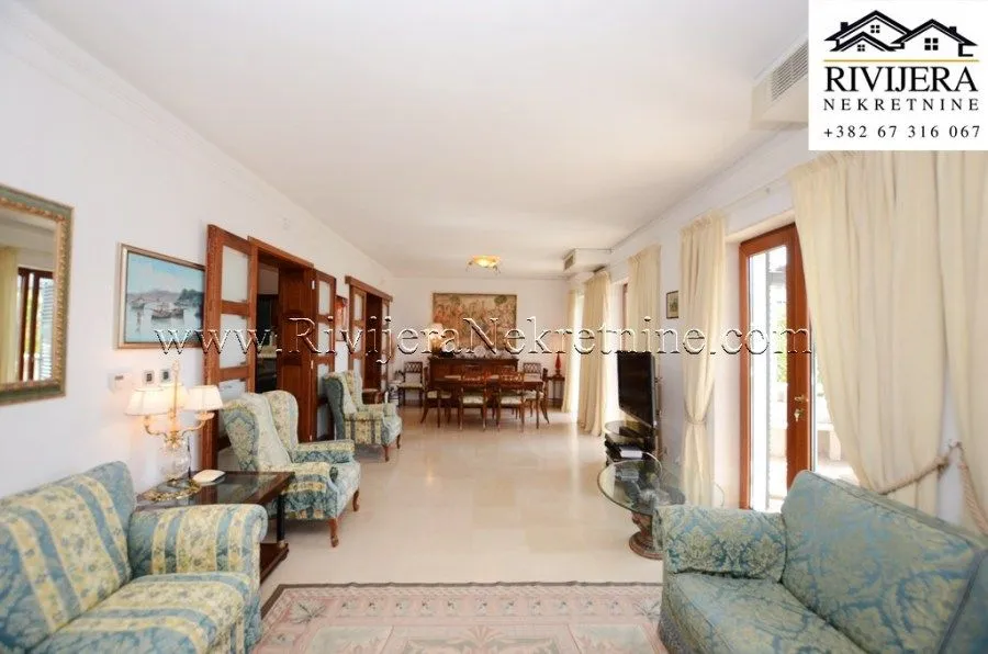 Prodaja, kuća, 216m², Savina, Herceg Novi