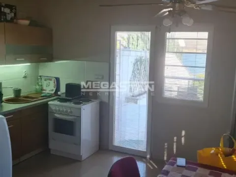 Prodaja, kuća, 90m², Srebrno jezero, Veliko Gradište - image 12