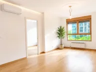 Prodaja, trosoban stan, 75m², Novi Beograd Blok 65, Novi Beograd Sve Podlokacije
