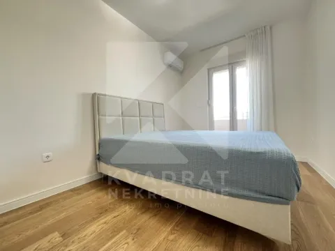 Rent, two bedroom apartment, 72m², Central Point, Podgorica - image 6