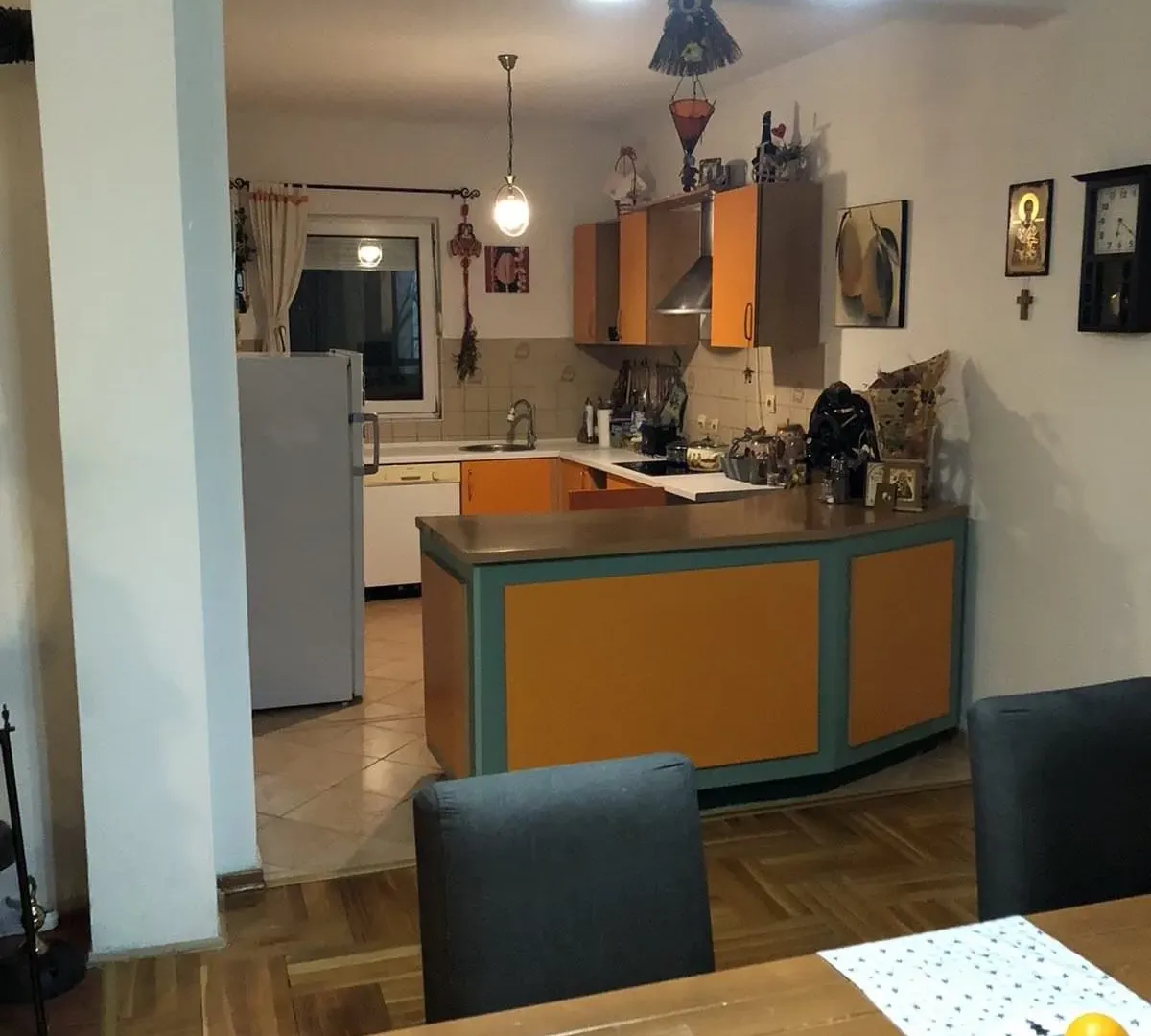 Rent, house, 350m², Donji Kokoti, Podgorica