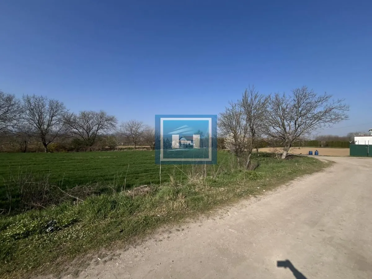 Prodaja, plac, 2100m², Ćuprija, Srbija