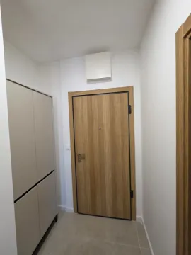 Rent, one bedroom apartment, 45m², Podgorica, Crna Gora - image 9