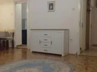 Izdavanje, dvosoban stan, 60m², Bulevar Oslobodjenja, Novi Sad Sve Podlokacije