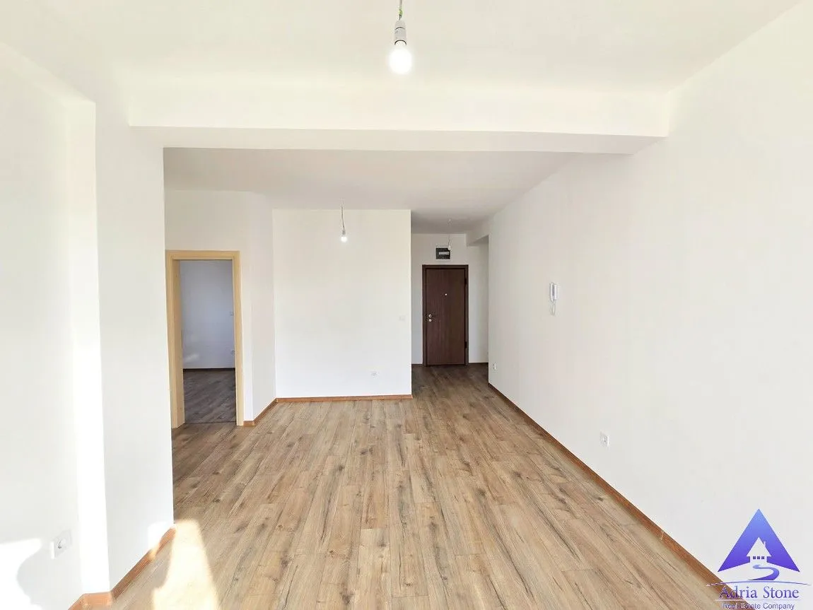 Sale, two bedroom apartment, 54m², Petrovac, Budva