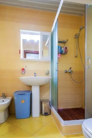 Sale, two bedroom apartment, 90m², Petrovac, Budva