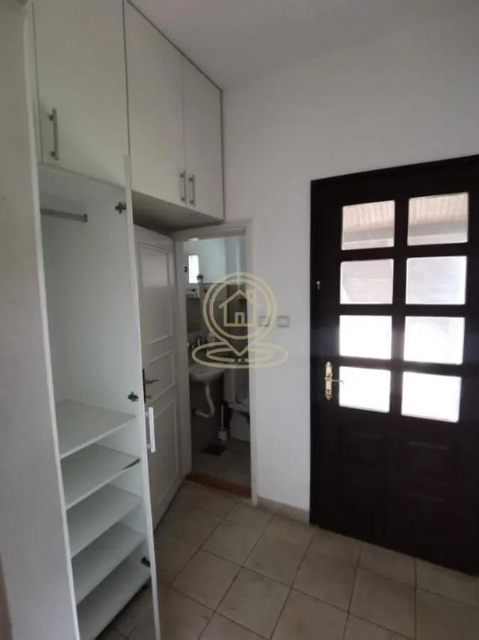 Rent, house, 250m², Savski Venac, Beograd